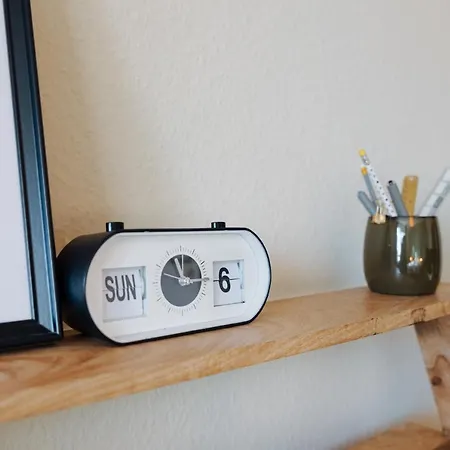 Lägenhet Gemuetliche Und Grosse Stadtwohnung Mit Parkplatz, Uni Und Zentrum Fusslaeufig Kassel