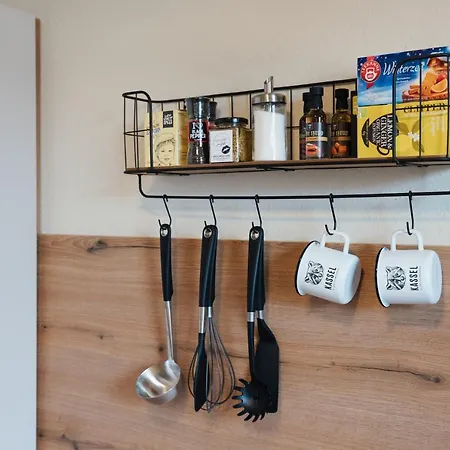 Zentrale & Gemuetliche 3-zimmer-wohnung Mit Netflix & Sky, Nah An Uni & Zentrum, Mit Stellplatz Apartamento *