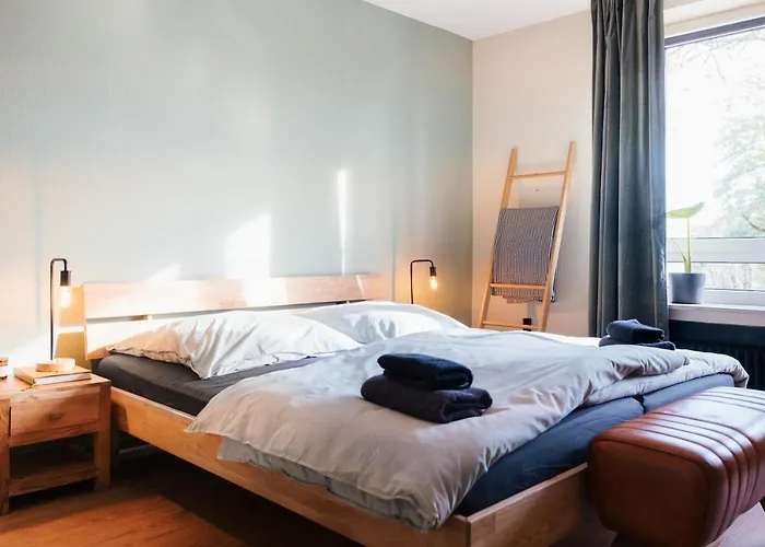 Zentrales&gemütliches 3-zimmer-apartment Mit Netflix&sky, Nah An Uni&zentrum, Mit Stellplatz Kassel